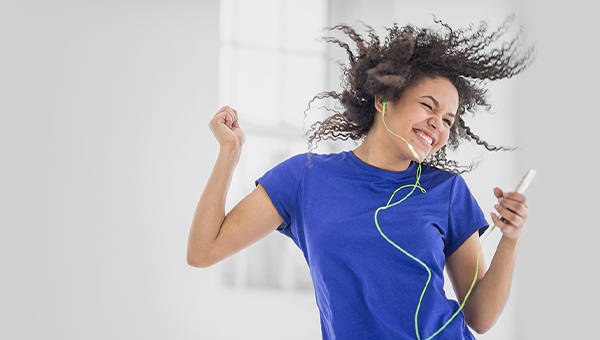 woman dancing